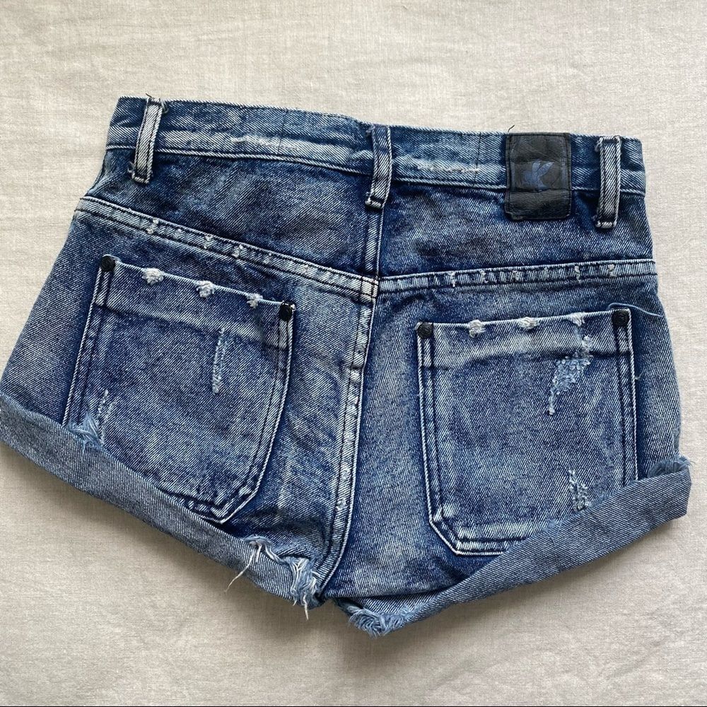 One Teaspoon Denim Shorts - Picture 3 of 8